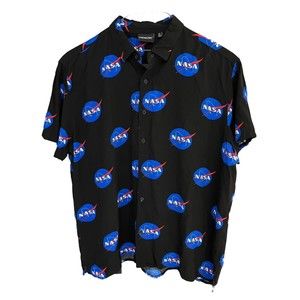 Chemistry men's XL black button up shirt nasa all over print logo